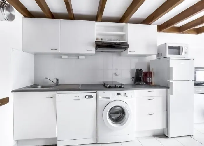 Maison Jumelee A Plage, Proche Ocean Et Centre, 6 Pers, Parking Prive, Recent, Non Fumeur - Fr-1-521-67